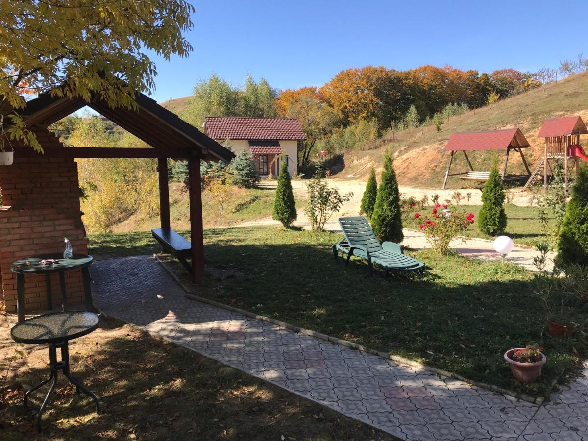 Cabana 7 Brazi Poiana Mărului Esterno foto