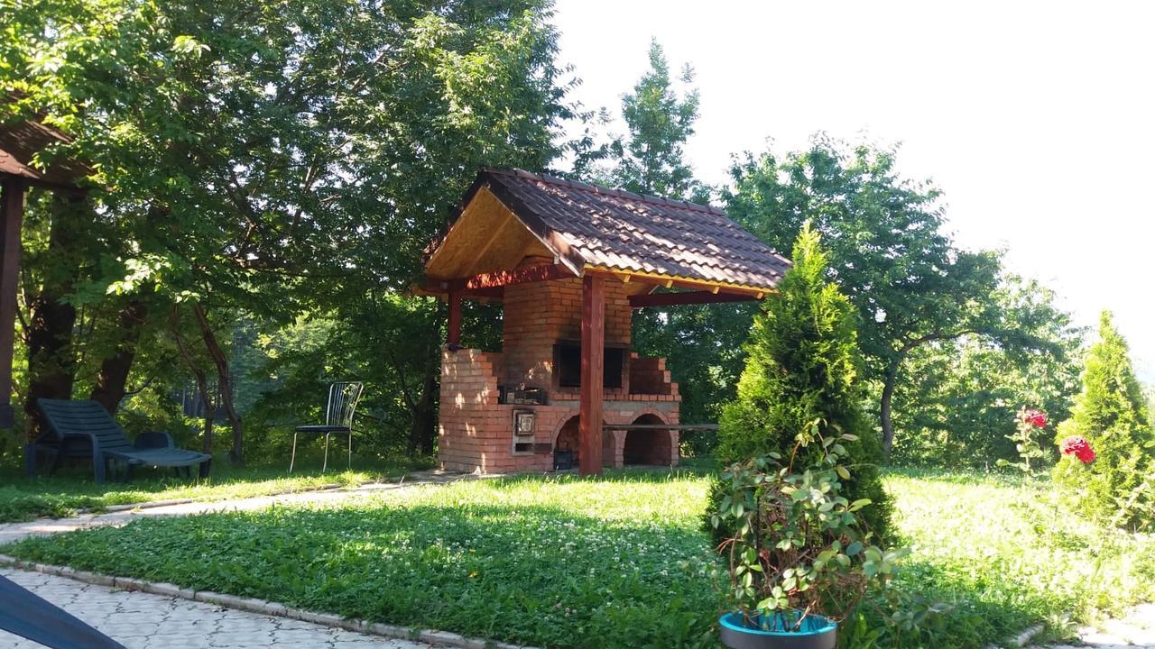Cabana 7 Brazi Poiana Mărului Esterno foto